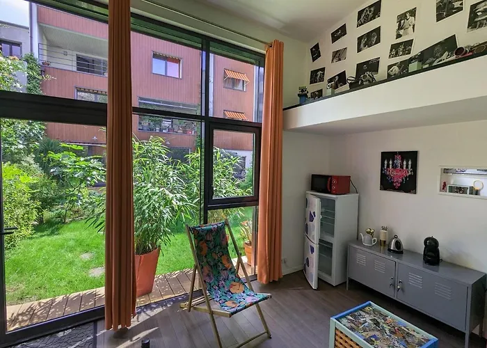 Tiny House Dans Le Jardin Daire